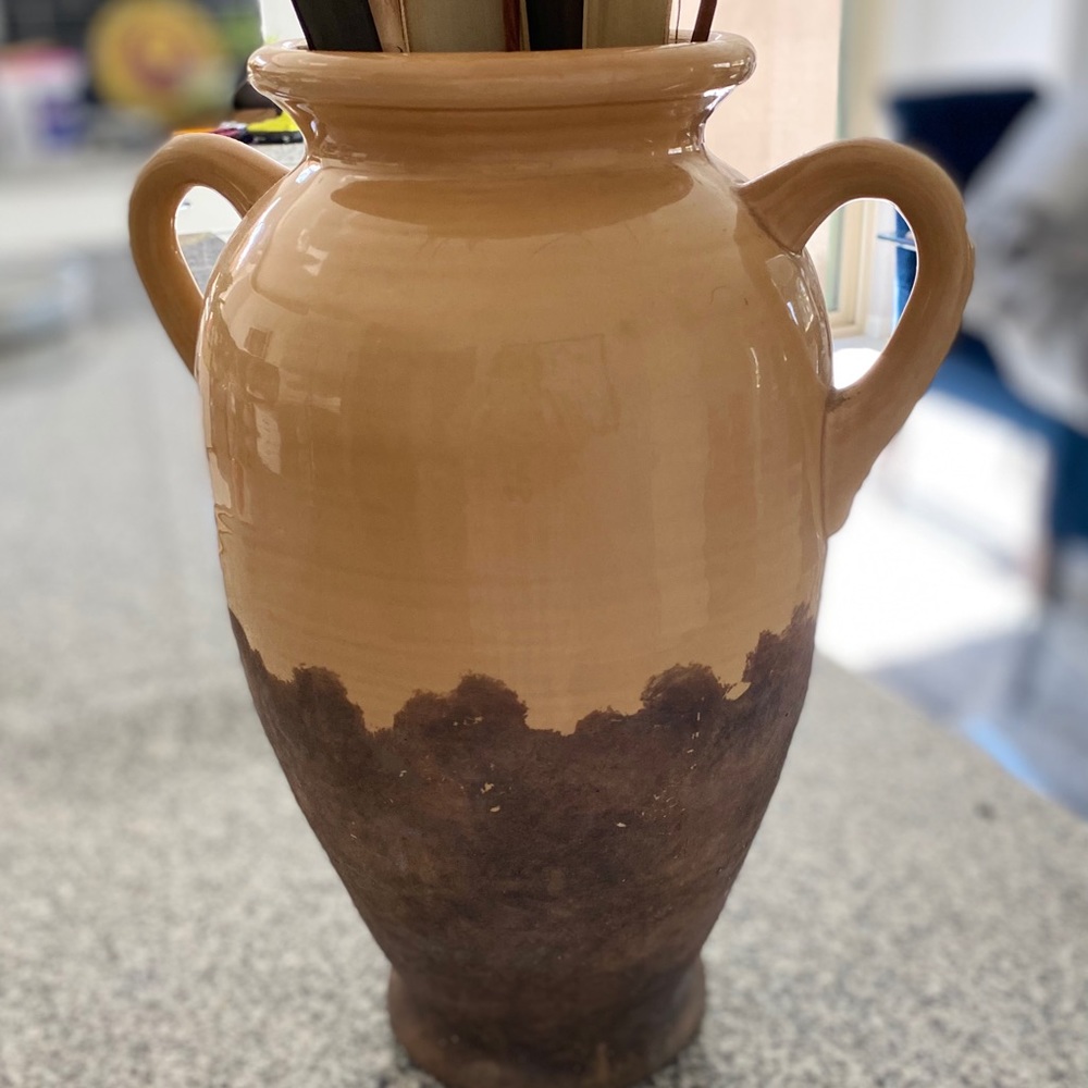 SOUTHERN LIVING AT HOME TUSCAN OLIVE JAR VASE